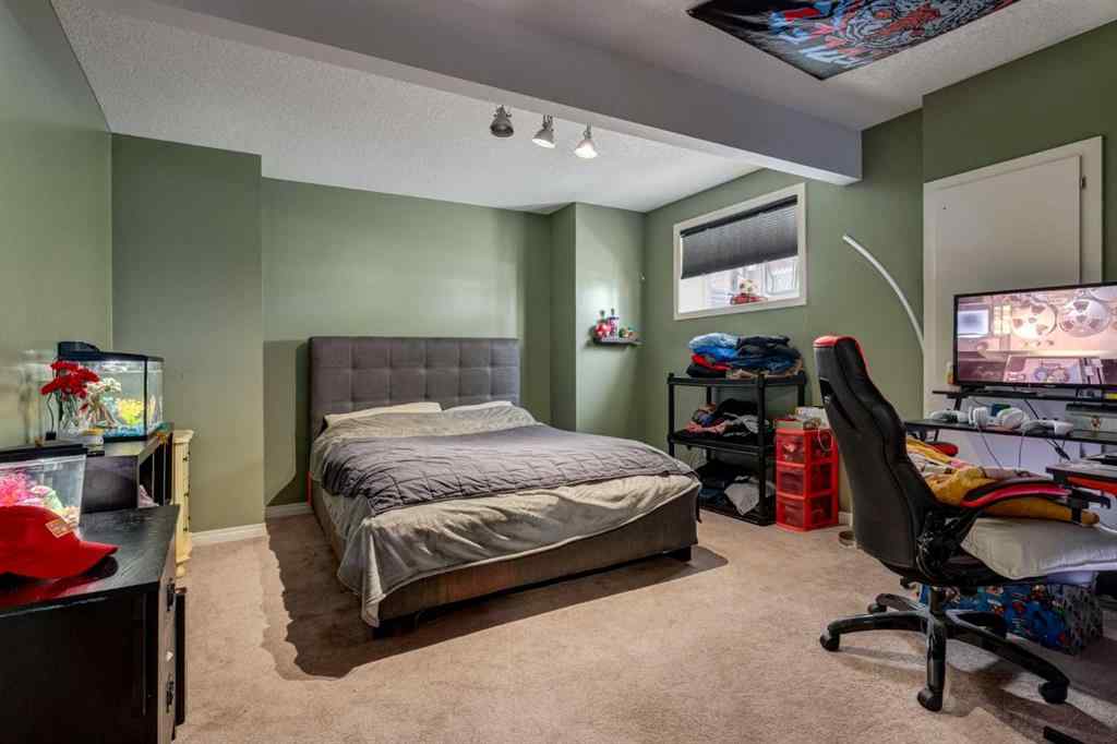 MLS® A2268089 - 569 Boulder Creek Circle SE in Boulder Creek Estates Langdon, Residential