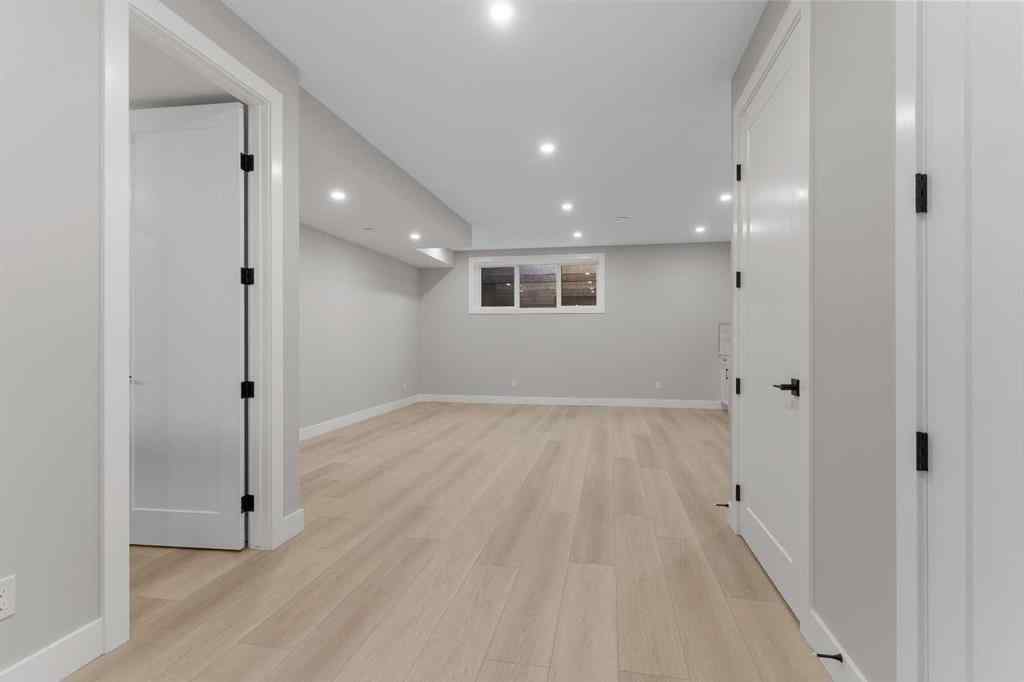 MLS® A2268090 - 1135 41 Street SW in Rosscarrock Calgary, Residential