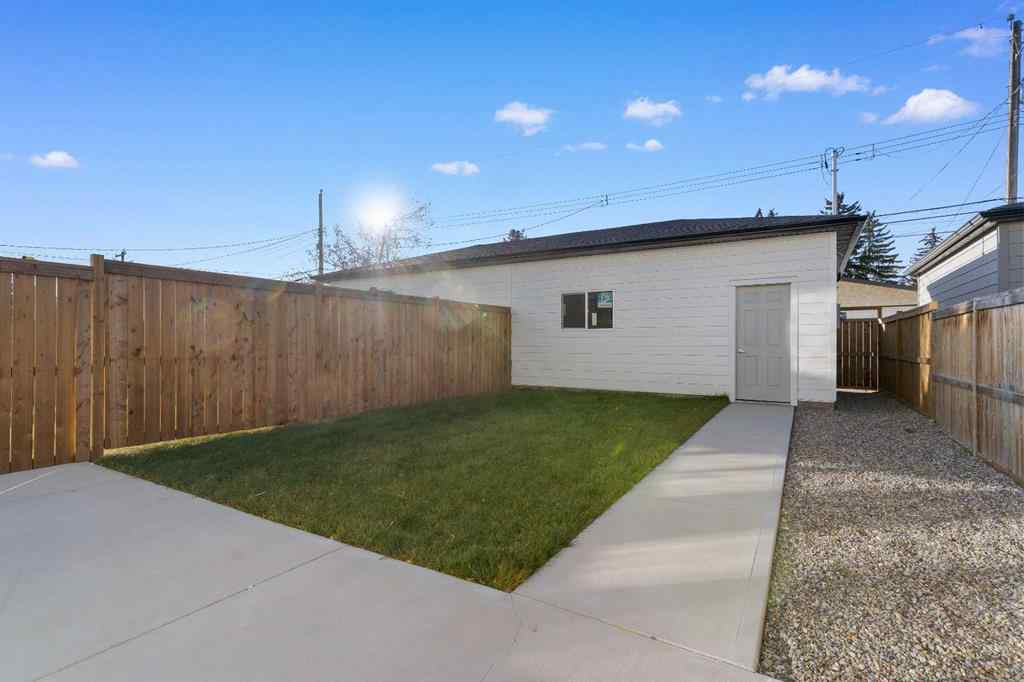 MLS® A2268090 - 1135 41 Street SW in Rosscarrock Calgary, Residential