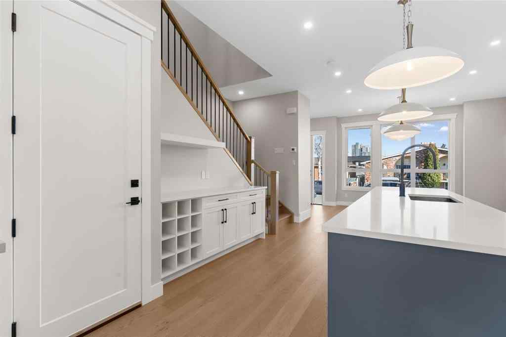 MLS® A2268090 - 1135 41 Street SW in Rosscarrock Calgary, Residential