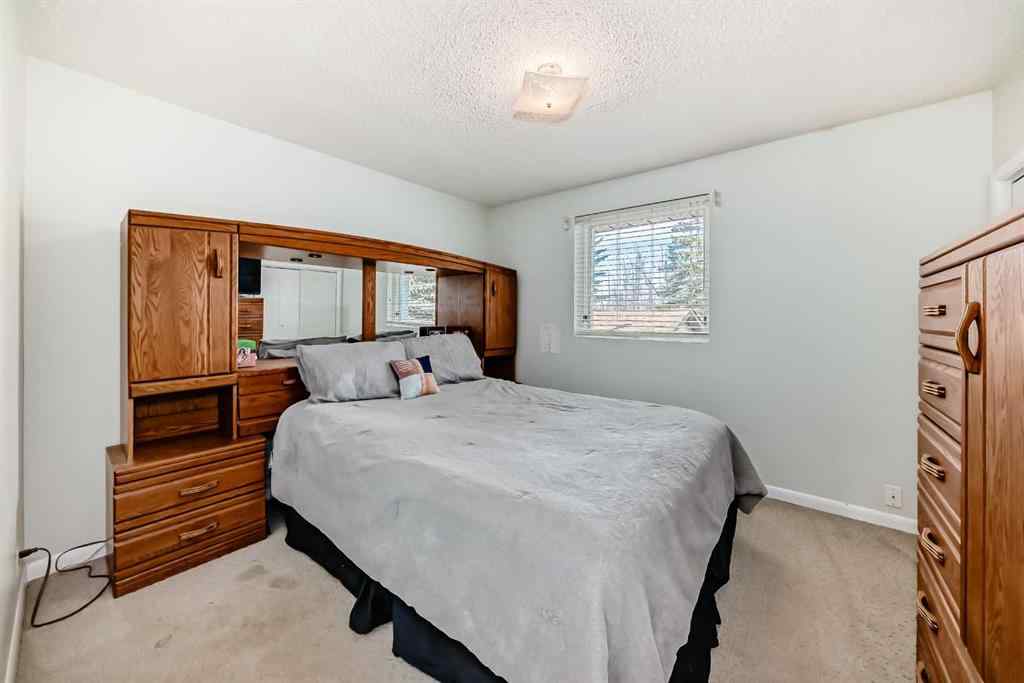 MLS® A2268092 - 17 College Park Place  in College Park Red Deer, Residential