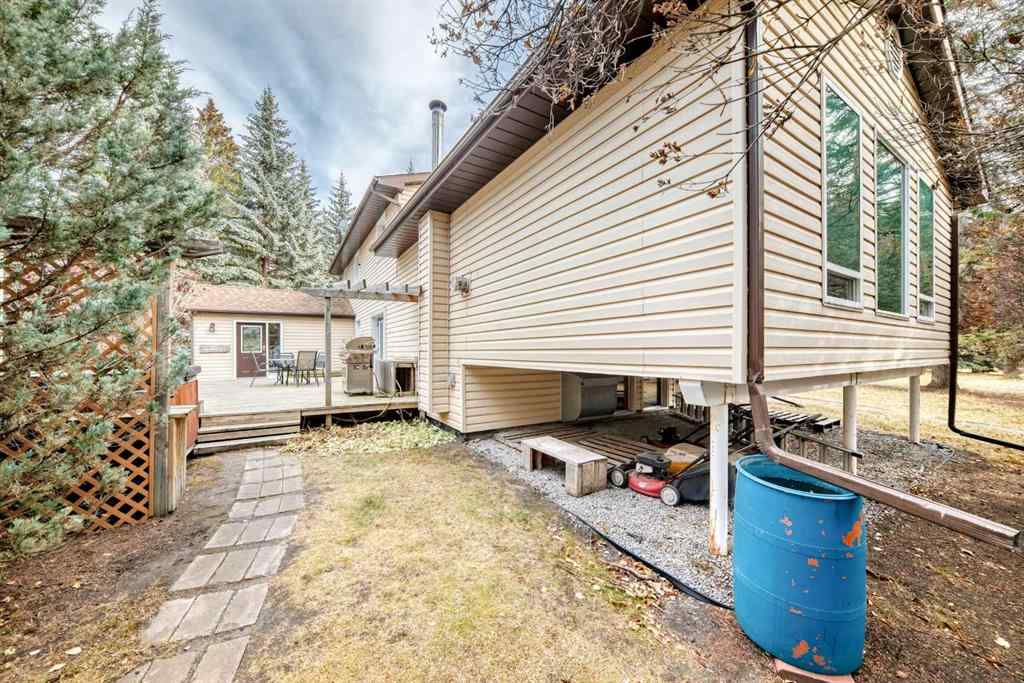 MLS® A2268092 - 17 College Park Place  in College Park Red Deer, Residential