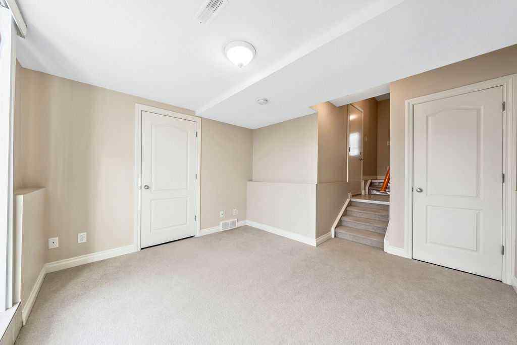 MLS® A2268096 - 313 Strathcona Circle  in Strathaven Strathmore, Residential