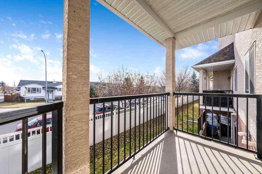 MLS® A2268096 - 313 Strathcona Circle  in Strathaven Strathmore, Residential