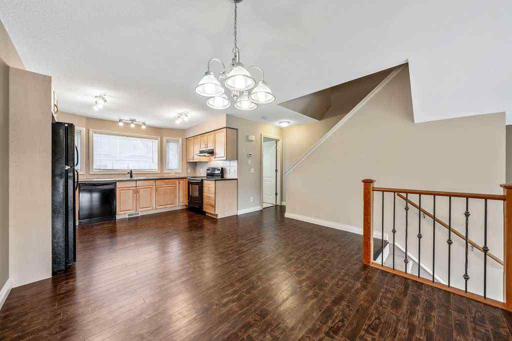 MLS® A2268096 - 313 Strathcona Circle  in Strathaven Strathmore, Residential