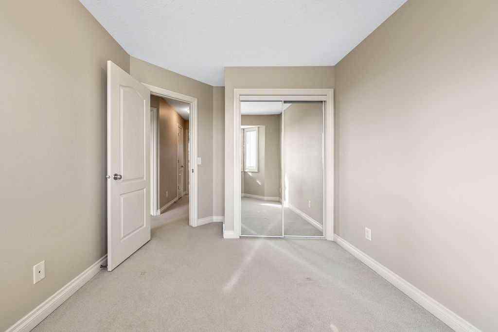 MLS® A2268096 - 313 Strathcona Circle  in Strathaven Strathmore, Residential