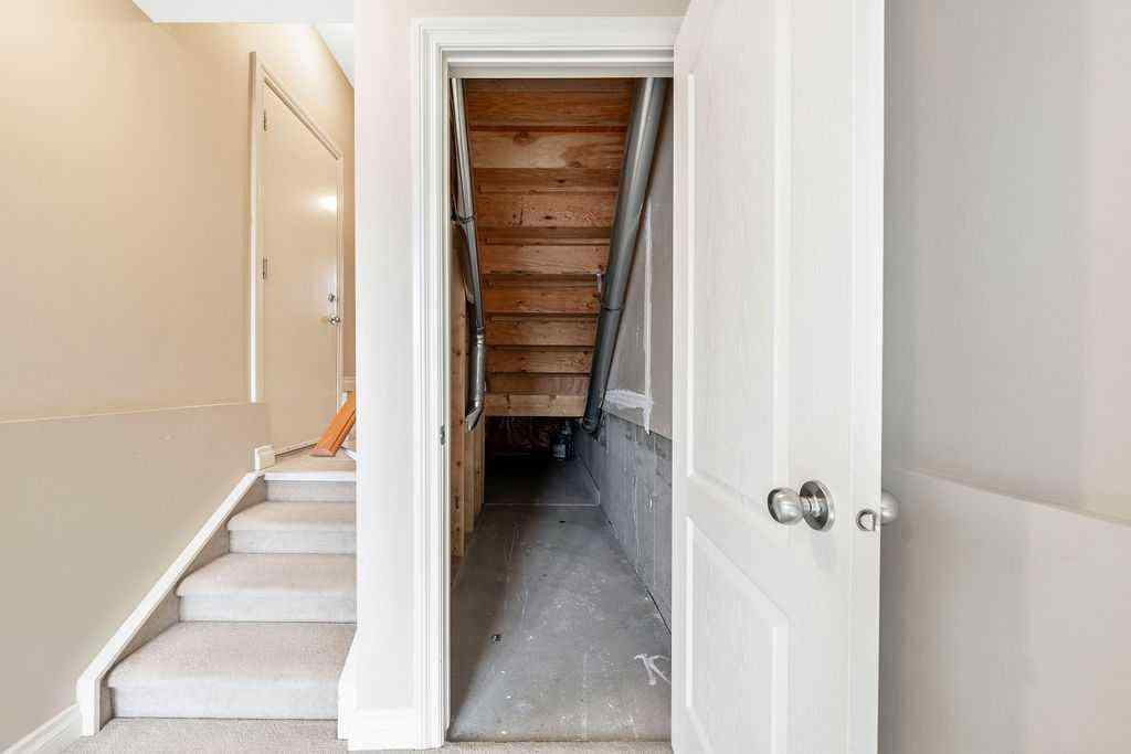 MLS® A2268096 - 313 Strathcona Circle  in Strathaven Strathmore, Residential