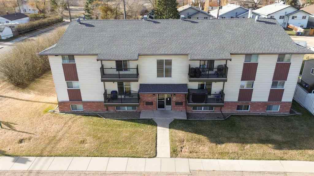 MLS® A2268099 - 5904 51 Avenue  in Riverside Meadows Red Deer, Commercial