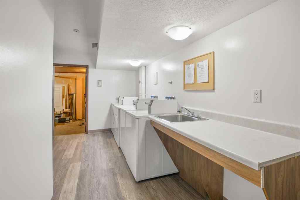 MLS® A2268103 - Unit #101-304 5904 51 Avenue  in Riverside Meadows Red Deer, Multi-Family