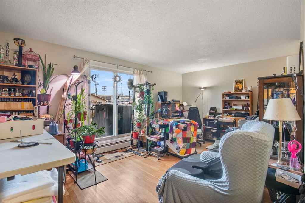 MLS® A2268103 - Unit #101-304 5904 51 Avenue  in Riverside Meadows Red Deer, Multi-Family