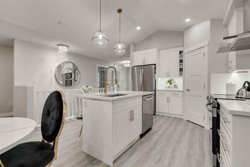 MLS® A2268109 - 185 Riverwood Crescent  in Riverwood Estates Diamond Valley, Residential