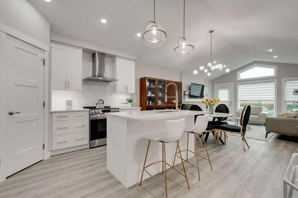 MLS® A2268109 - 185 Riverwood Crescent  in Riverwood Estates Diamond Valley, Residential