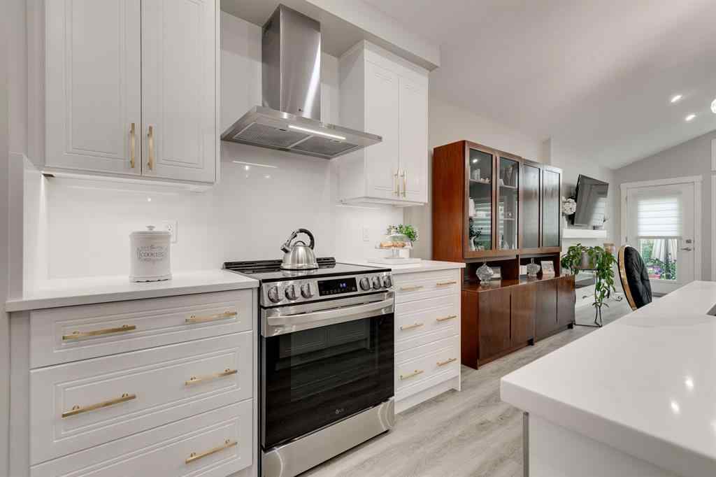 MLS® A2268109 - 185 Riverwood Crescent  in Riverwood Estates Diamond Valley, Residential