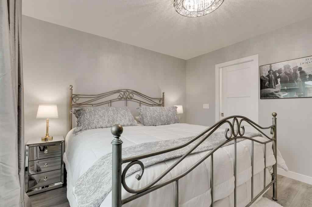 MLS® A2268109 - 185 Riverwood Crescent  in Riverwood Estates Diamond Valley, Residential