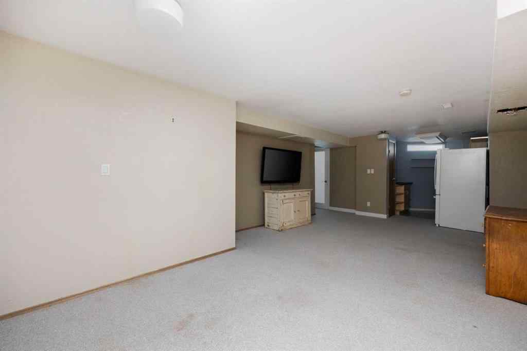 MLS® A2268111 - 106 Hilltop Crescent  in Thickwood Fort McMurray, Residential