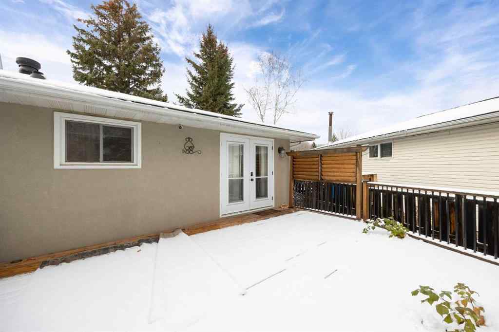 MLS® A2268111 - 106 Hilltop Crescent  in Thickwood Fort McMurray, Residential