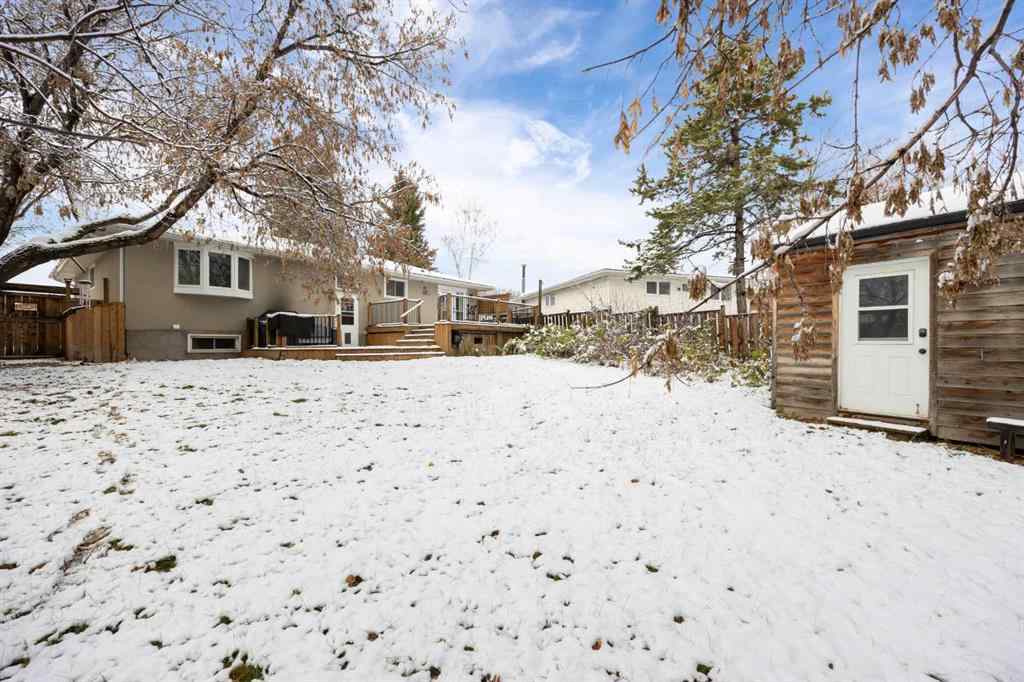 MLS® A2268111 - 106 Hilltop Crescent  in Thickwood Fort McMurray, Residential