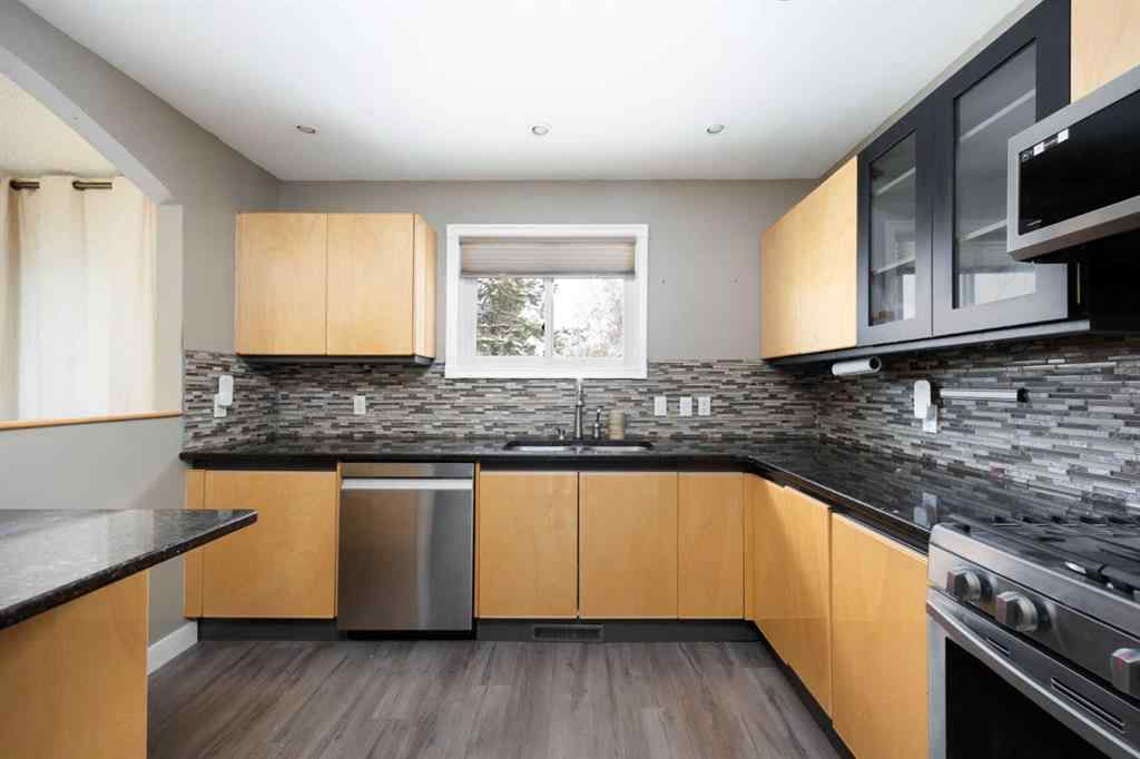 MLS® A2268111 - 106 Hilltop Crescent  in Thickwood Fort McMurray, Residential