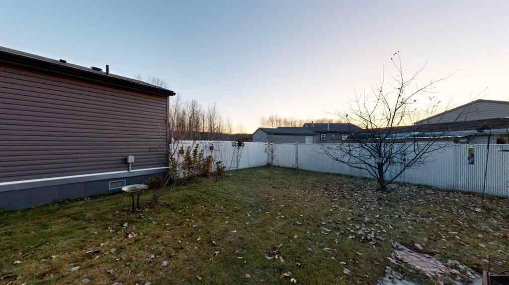 MLS® A2268115 - 19 Keystone Place  in NONE Whitecourt, Mobile