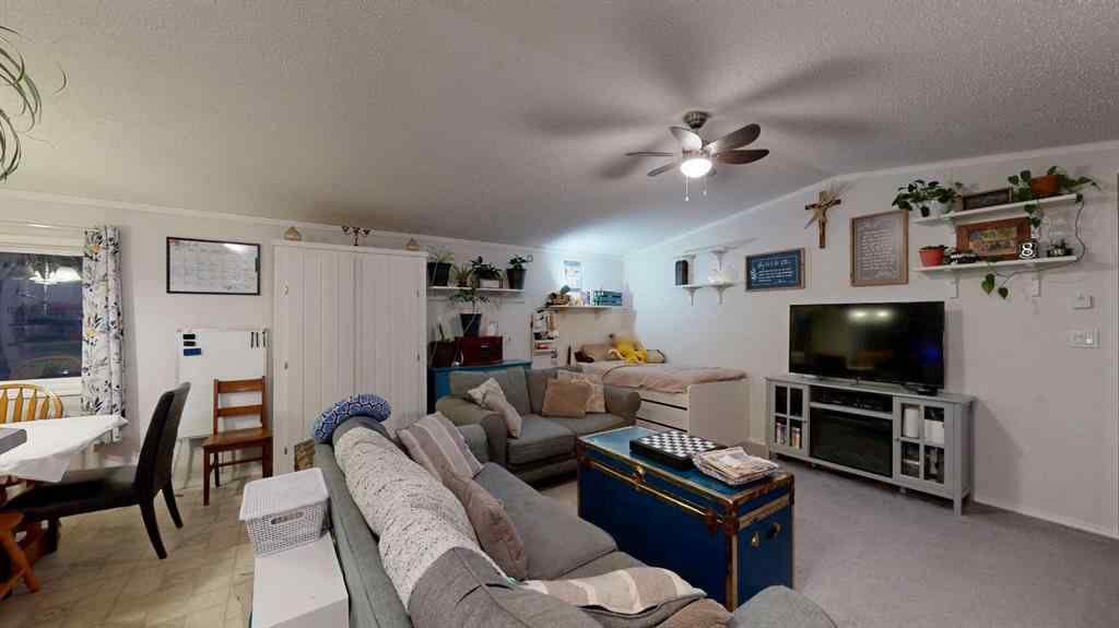 MLS® A2268115 - 19 Keystone Place  in NONE Whitecourt, Mobile