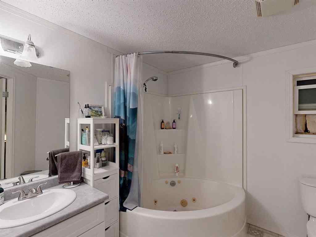 MLS® A2268115 - 19 Keystone Place  in NONE Whitecourt, Mobile
