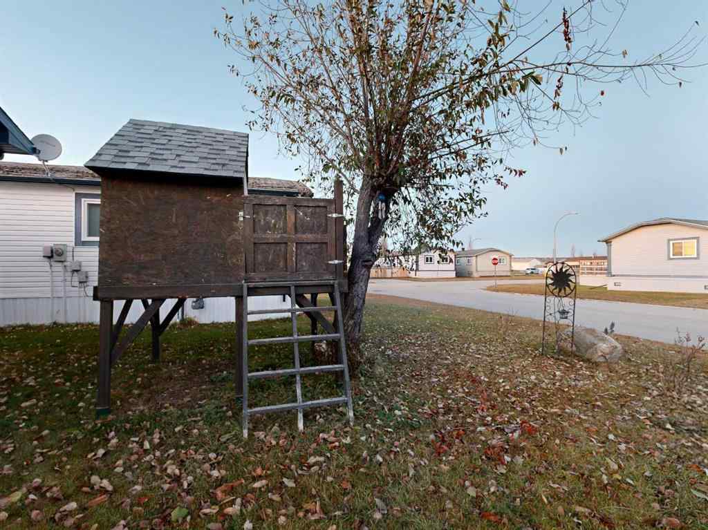 MLS® A2268115 - 19 Keystone Place  in NONE Whitecourt, Mobile