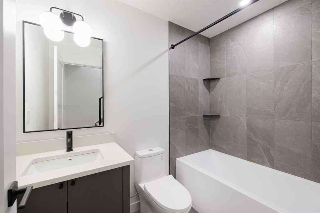 MLS® A2268119 - 2611 25 Street SW in Richmond Calgary, Residential