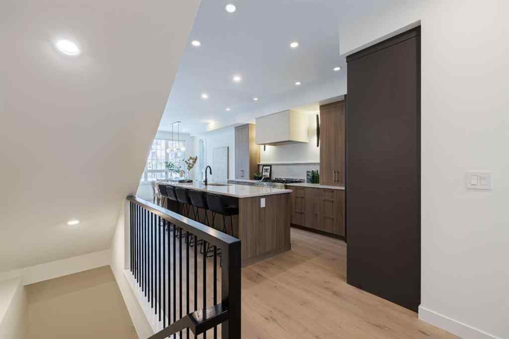 MLS® A2268119 - 2611 25 Street SW in Richmond Calgary, Residential