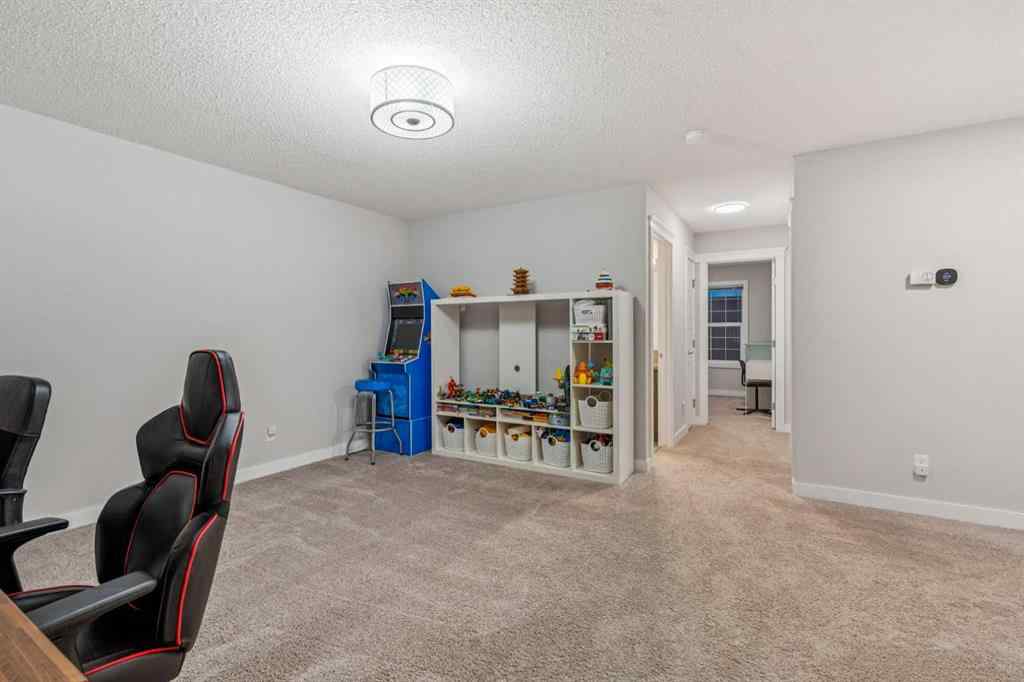 MLS® A2268125 - 159 Evanswood Circle NW in Evanston Calgary, Residential