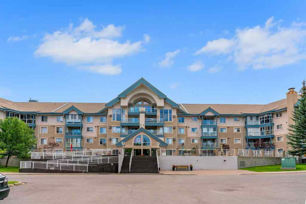 MLS® A2268126 - Unit #122 7229 Sierra Morena Boulevard SW in Signal Hill Calgary, Residential