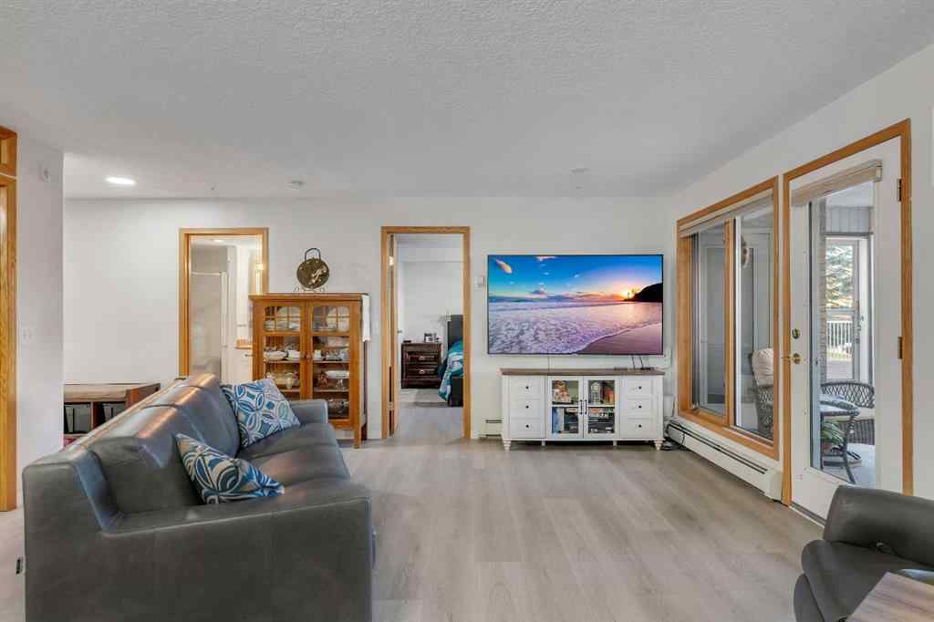MLS® A2268126 - Unit #122 7229 Sierra Morena Boulevard SW in Signal Hill Calgary, Residential