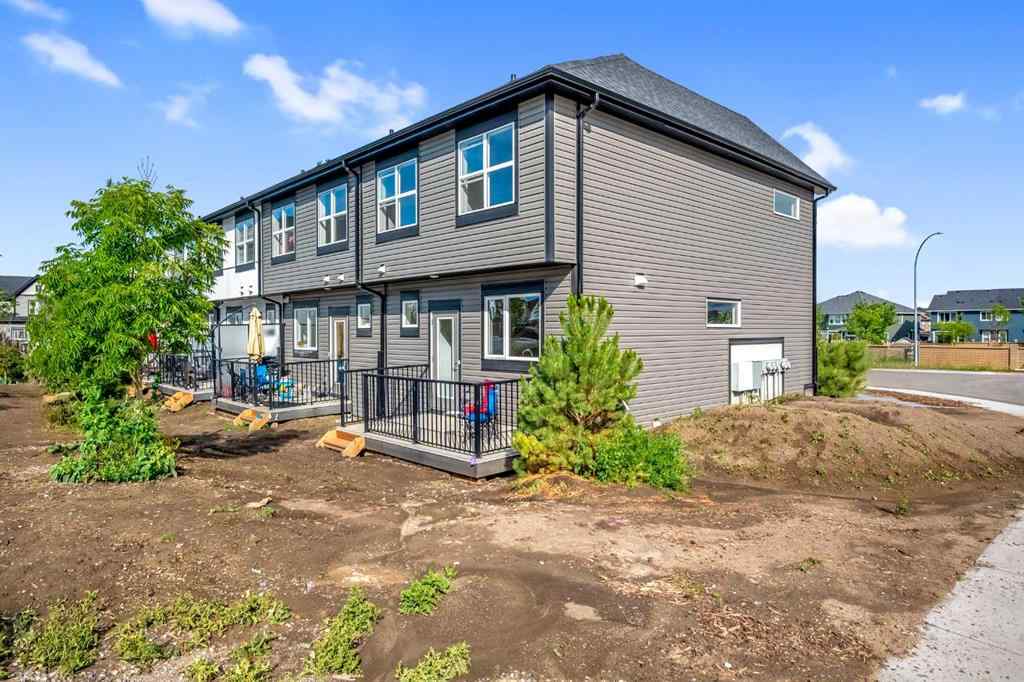 MLS&reg; # A2268127 - Unit #101 25 Evanscrest Mews NW in Evanston Calgary, Residential Open Houses