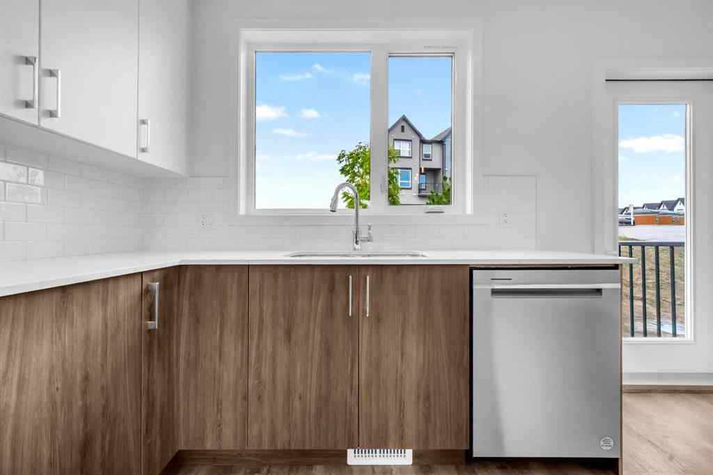 MLS&reg; # A2268127 - Unit #101 25 Evanscrest Mews NW in Evanston Calgary, Residential Open Houses