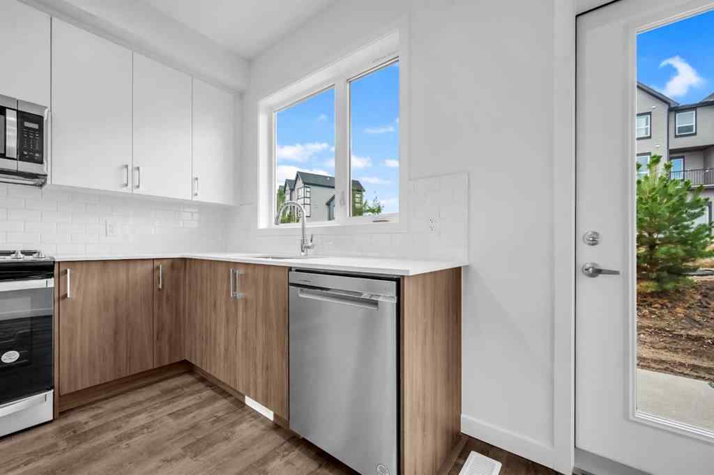 MLS&reg; # A2268127 - Unit #101 25 Evanscrest Mews NW in Evanston Calgary, Residential Open Houses