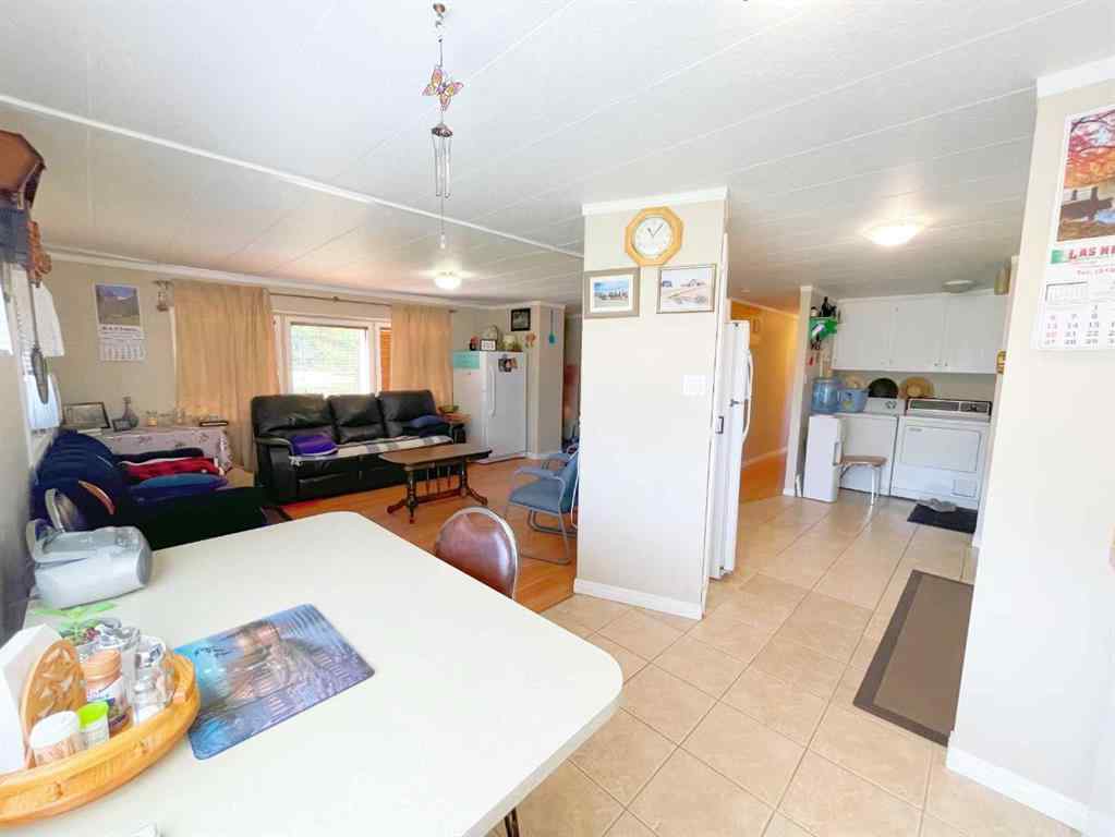 MLS® A2268129 - 331 Armstrong Street  in NONE Carmangay, Residential