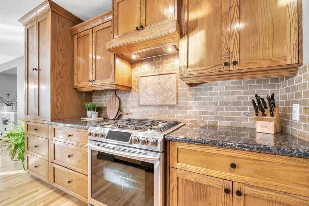 MLS® A2268131 - 9 Aspen Landing  in Aspen Creek Strathmore, Residential