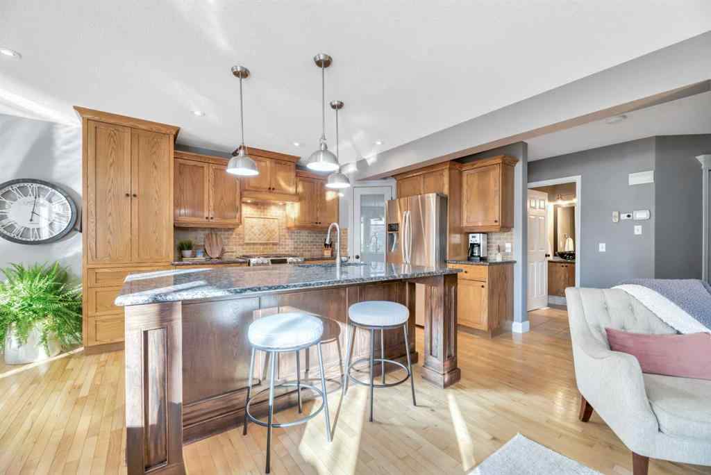 MLS® A2268131 - 9 Aspen Landing  in Aspen Creek Strathmore, Residential