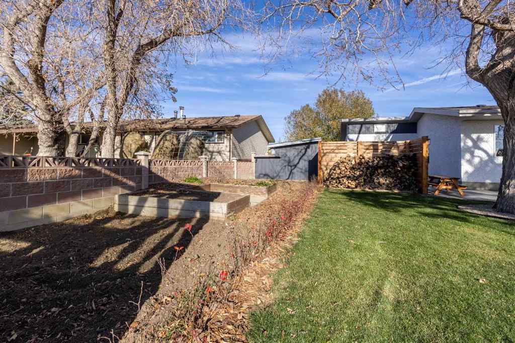 MLS® A2268133 - 511 Centennial Avenue  in NONE Picture Butte, Residential