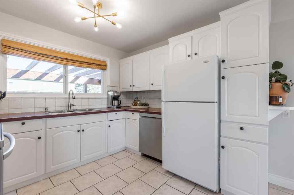 MLS® A2268133 - 511 Centennial Avenue  in NONE Picture Butte, Residential