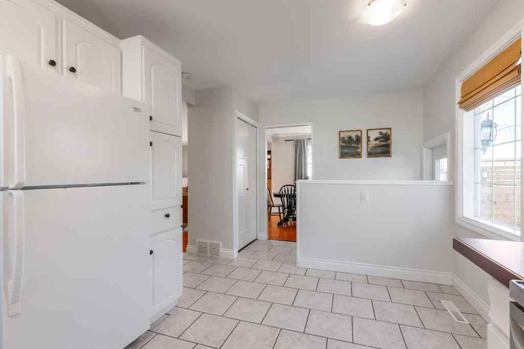 MLS® A2268133 - 511 Centennial Avenue  in NONE Picture Butte, Residential