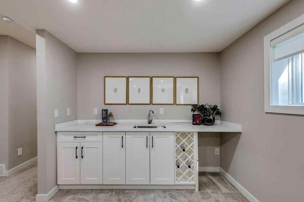 MLS® A2268134 - 232 15 Avenue NW in Crescent Heights Calgary, Residential