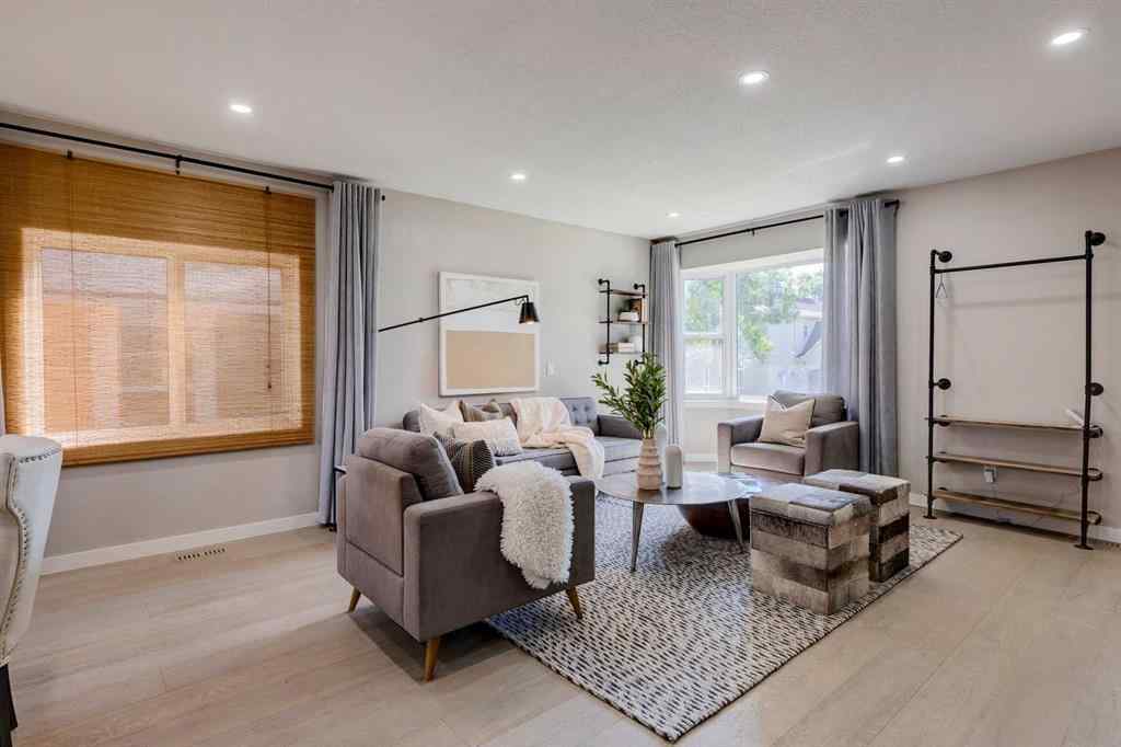 MLS® A2268134 - 232 15 Avenue NW in Crescent Heights Calgary, Residential