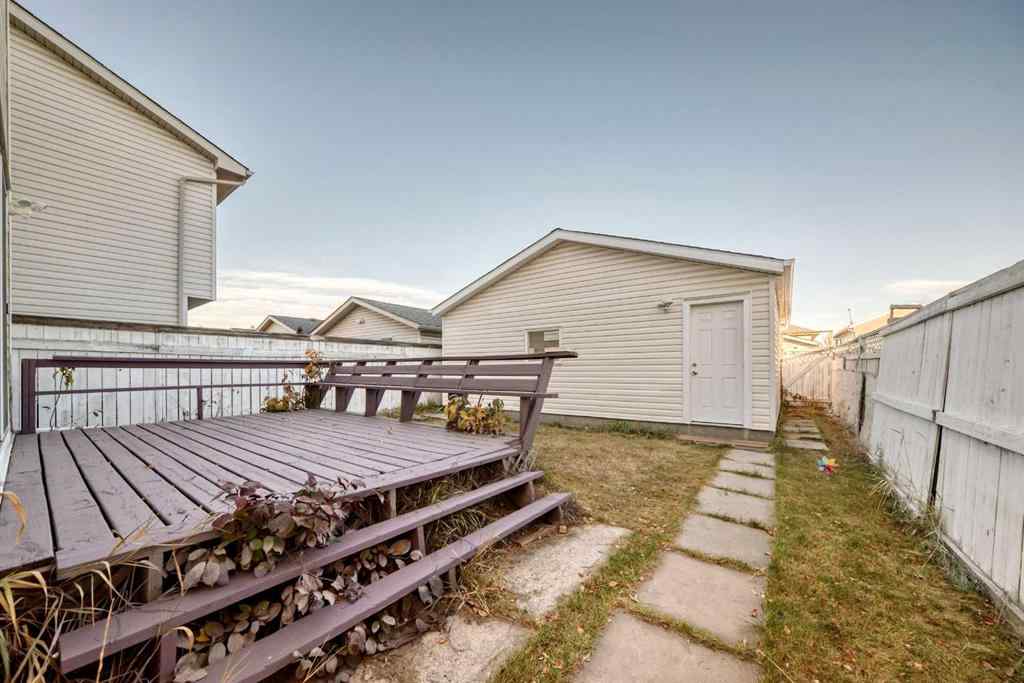 MLS® A2268135 - 121 Martin Crossing Manor NE in Martindale Calgary, Residential
