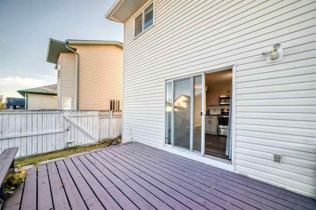 MLS® A2268135 - 121 Martin Crossing Manor NE in Martindale Calgary, Residential