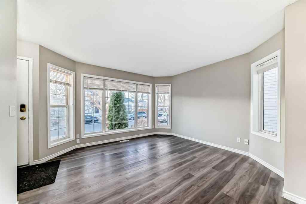 MLS® A2268135 - 121 Martin Crossing Manor NE in Martindale Calgary, Residential