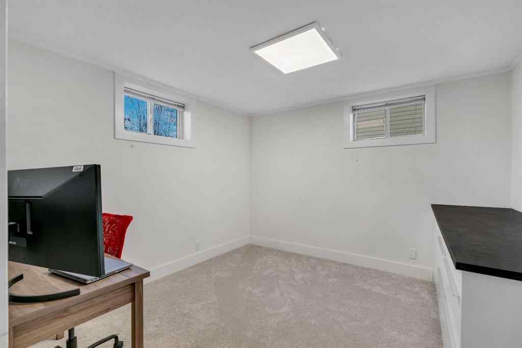 MLS® A2268136 - 1113 Child Avenue NE in Renfrew Calgary, Residential