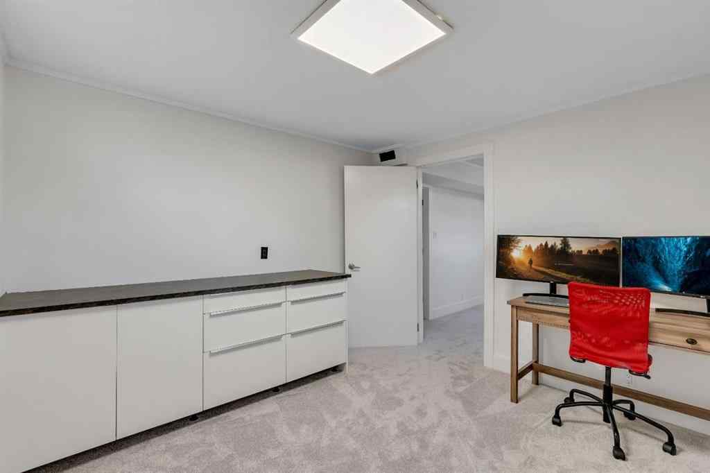 MLS® A2268136 - 1113 Child Avenue NE in Renfrew Calgary, Residential