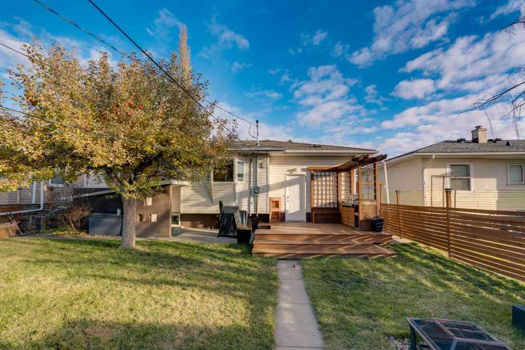 MLS® A2268136 - 1113 Child Avenue NE in Renfrew Calgary, Residential