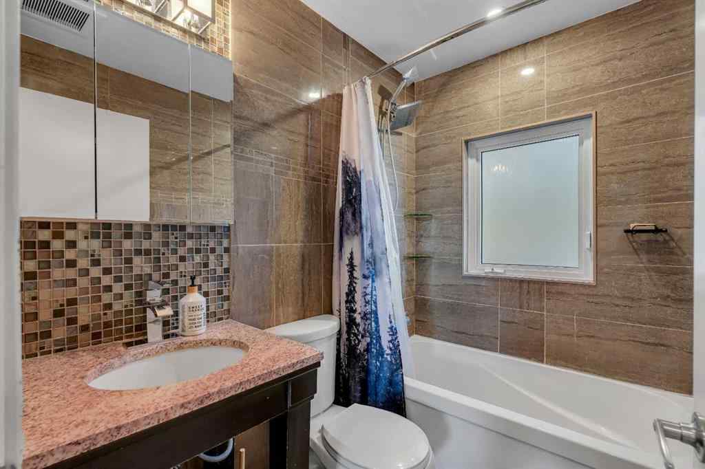 MLS® A2268136 - 1113 Child Avenue NE in Renfrew Calgary, Residential