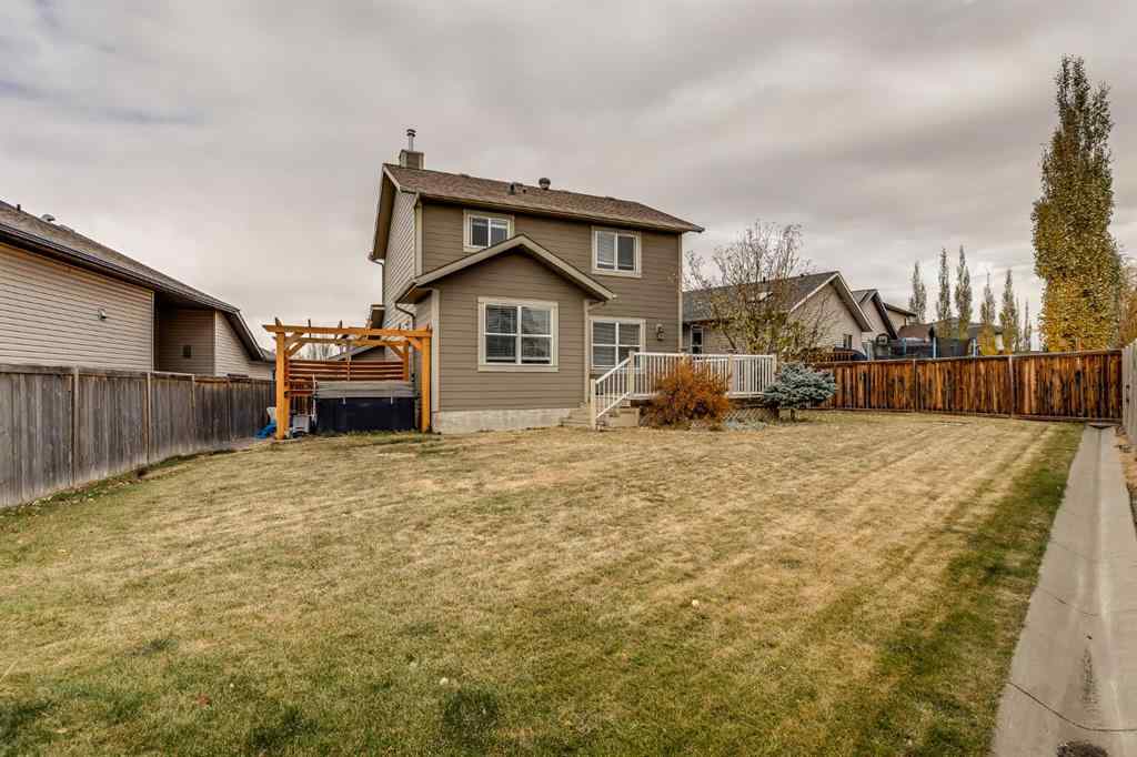 MLS® A2268141 - 149 Thornfield Close SE in Thorburn Airdrie, Residential